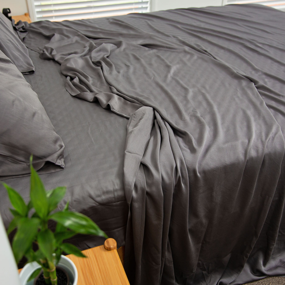 Charcoal Fitted Sheet - The Cosy Quarter
