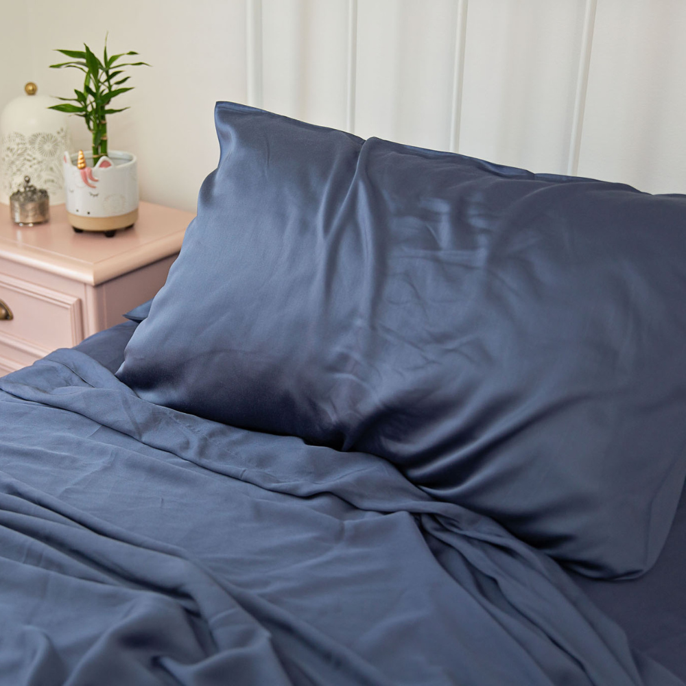 
                  
                    Dark Blue Pillowcases (set of 2) - The Cosy Quarter
                  
                